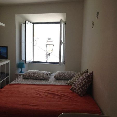 Little Alfama Town Apartment Lisbon Exterior photo